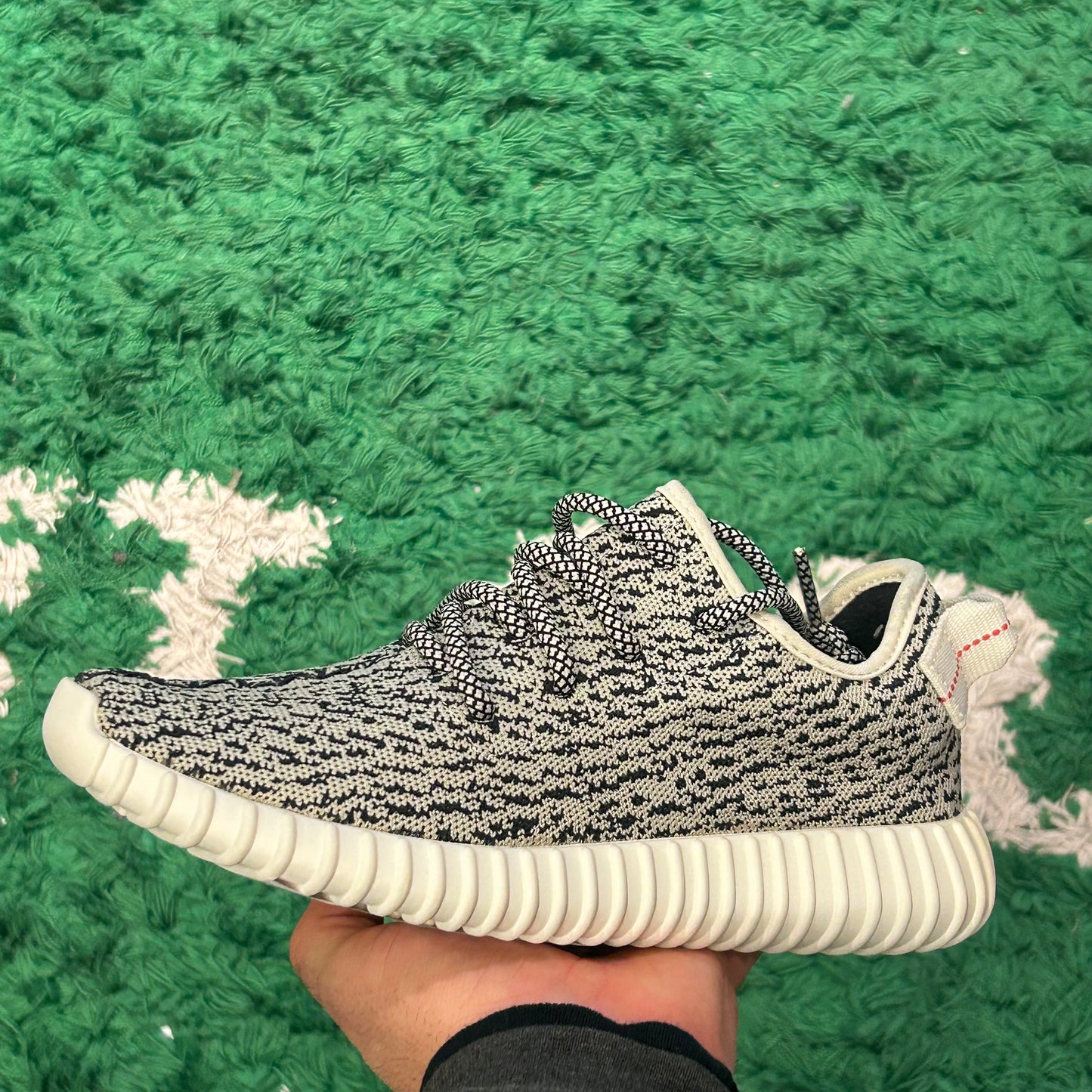 Yeezy 350 Turtle Dove Size 5.5 (New)