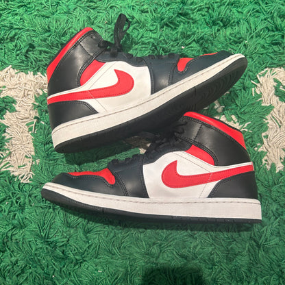 Jordan 1 Mid White Black Red Size 9 (Lightly Worn NB)