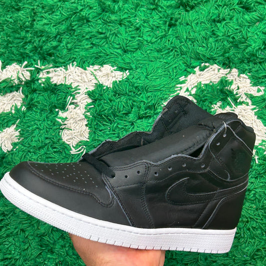 Jordan 1 Cyber Monday Size 10 (New)