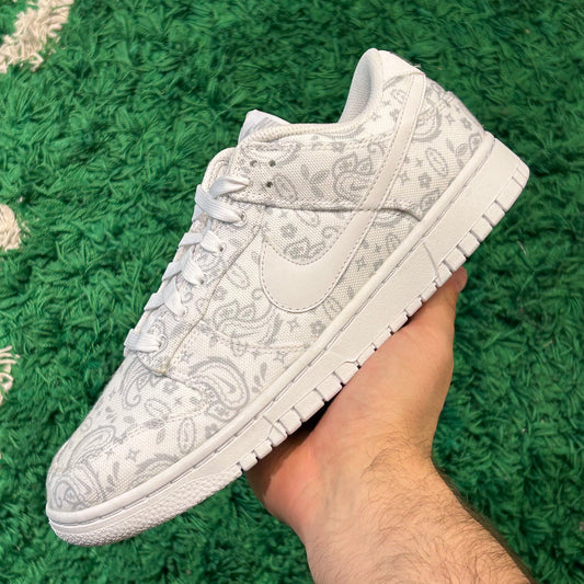 Nike Dunk Low White Paisley Size 7Y (New)