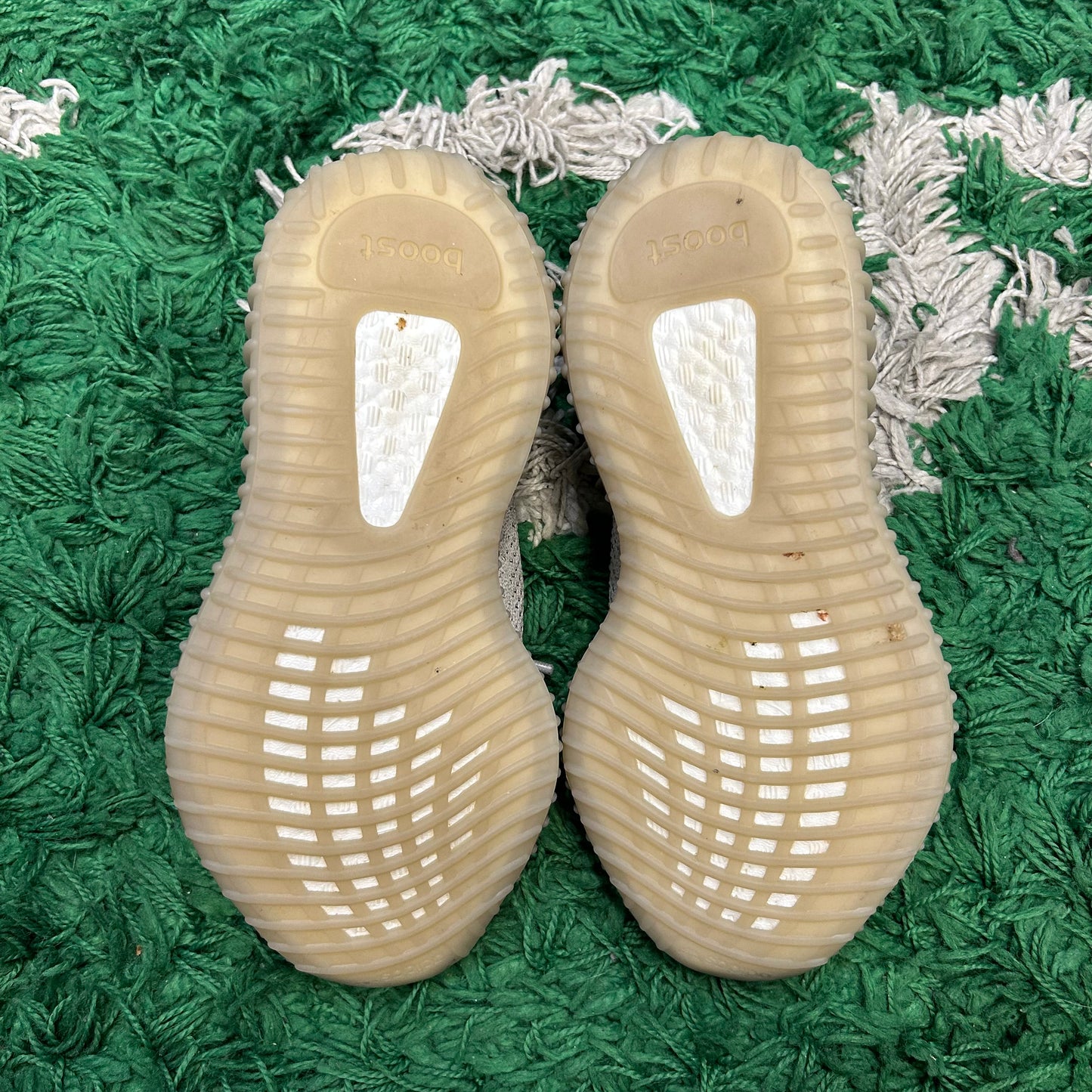 Yeezy 350 Slate Size 5 (Worn NB)