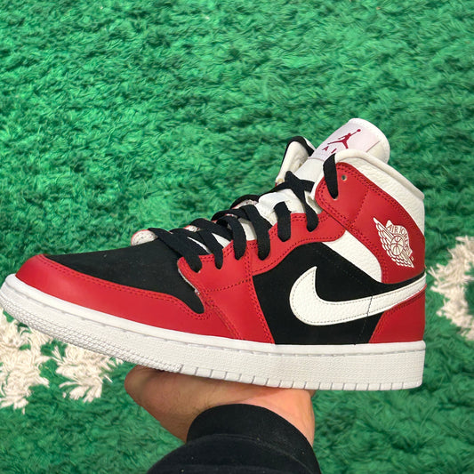 Jordan 1 Mid Gym Red Size 11.5W (New)