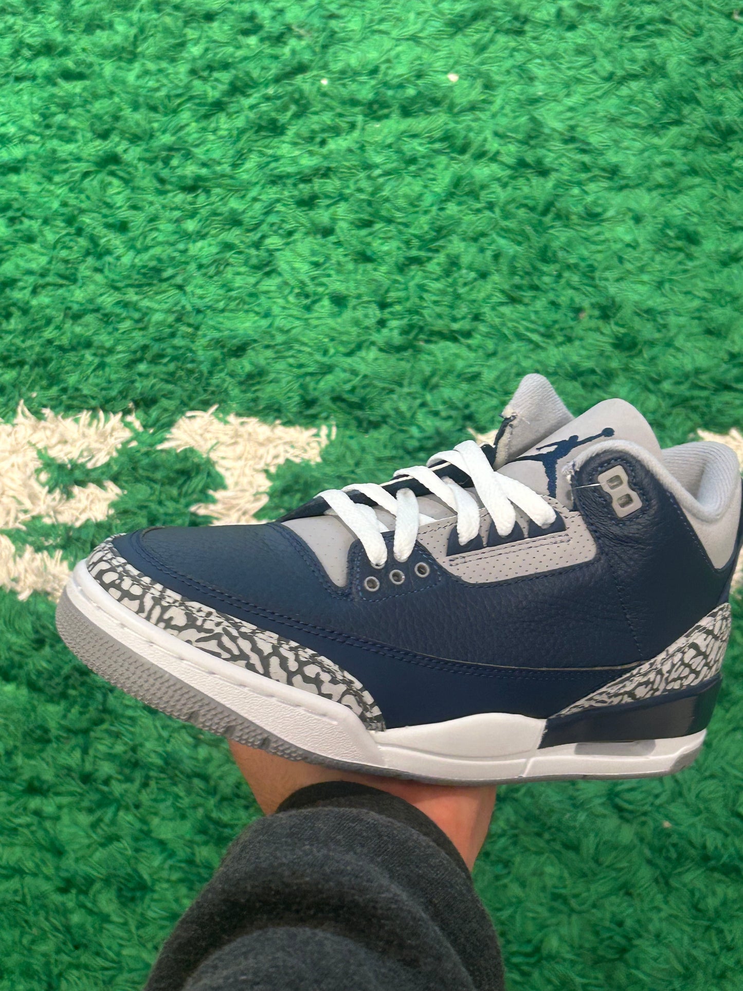 Jordan 3 Georgetown Size 8 (New)